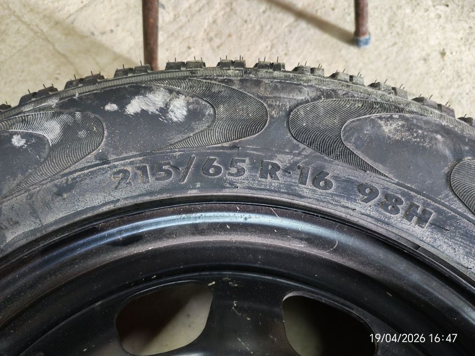 Резина 215/65/16