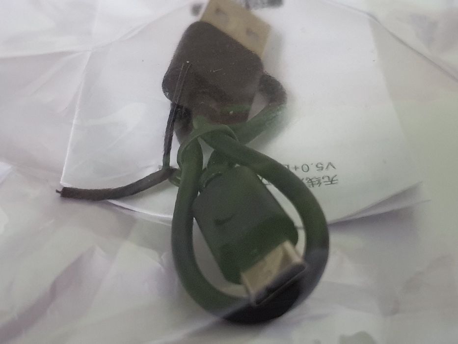 Спортни безжични слушалки с микрофон