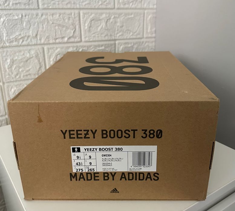 Yeezy 380 Alien Blue