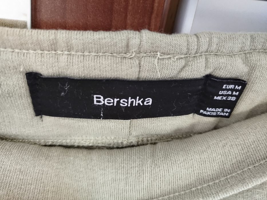 Къси гащи нови и подарък чорапи