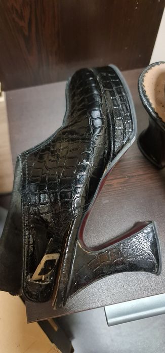 Дамски обувки ретро