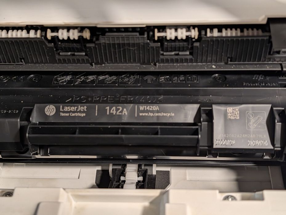 Imprimanta multifuncționala laser HP M140we