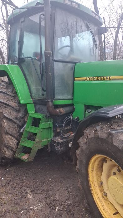 Vând tractor John Deere