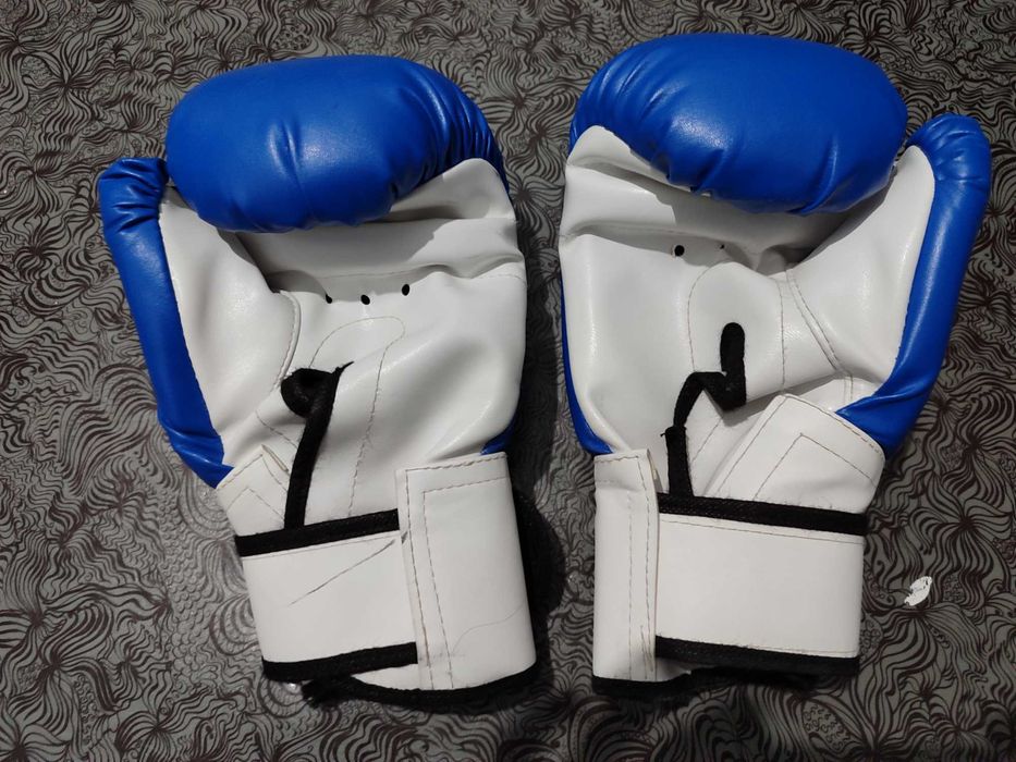 Перчатки для бокса Adidas