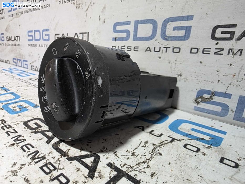 Bloc Lumini Audi A4 B6 2001 - 2005 Cod 8E0941531D [N0982]