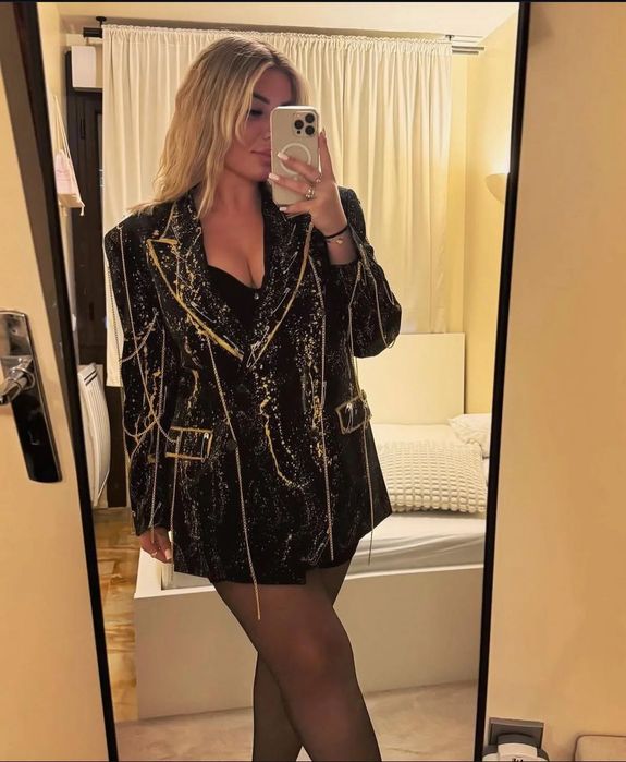 Rochie tip sacou negru auriu cu lanțuri, nouă, mărimea S