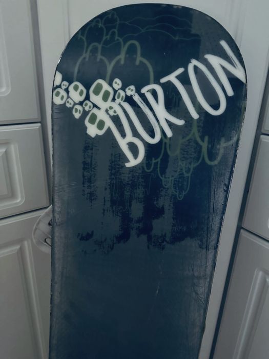 Placa Burton marimea 159 cm + legaturi Burton
