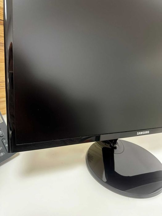 Monitor Samsung 24” LS24F356