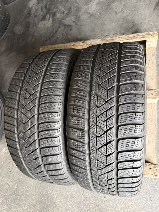2 anvelope iarna 235/45/18 , Pirelli , To ( Elect , Tesla ) , DOT 2022 , 6.7 mm