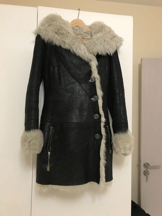 Палто естествена кожа S размер