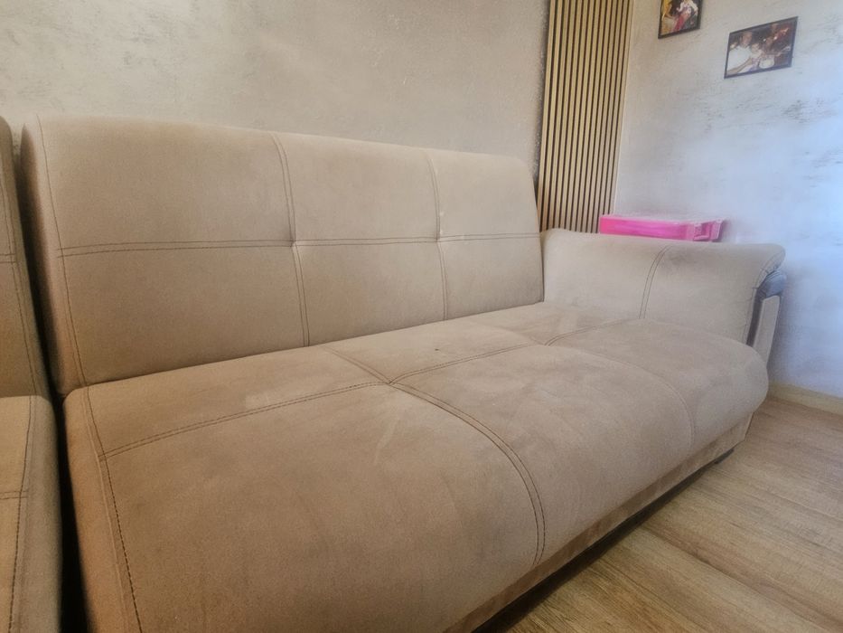 Ъглов диван с ракла