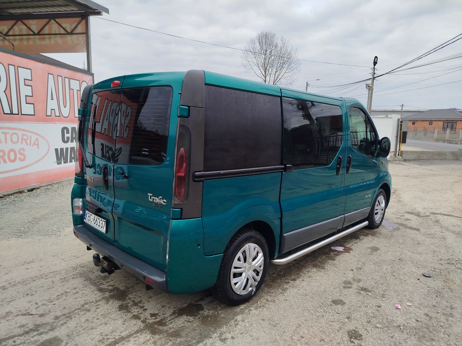 Renault trafic 1.9 105 cp
