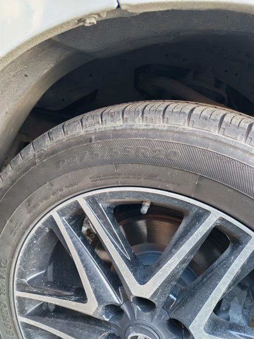 Продам шины на 20#55#275