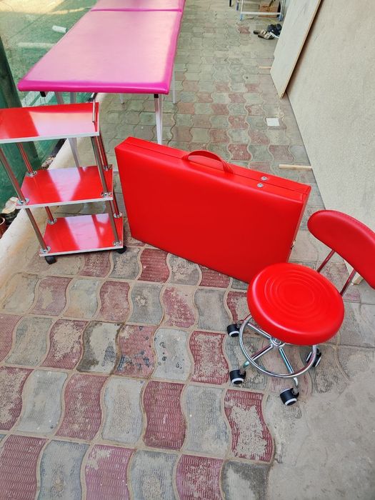 Кушетка для массажа и косметологии