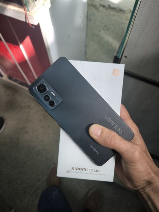 Xiaomi 12 lite 8.256