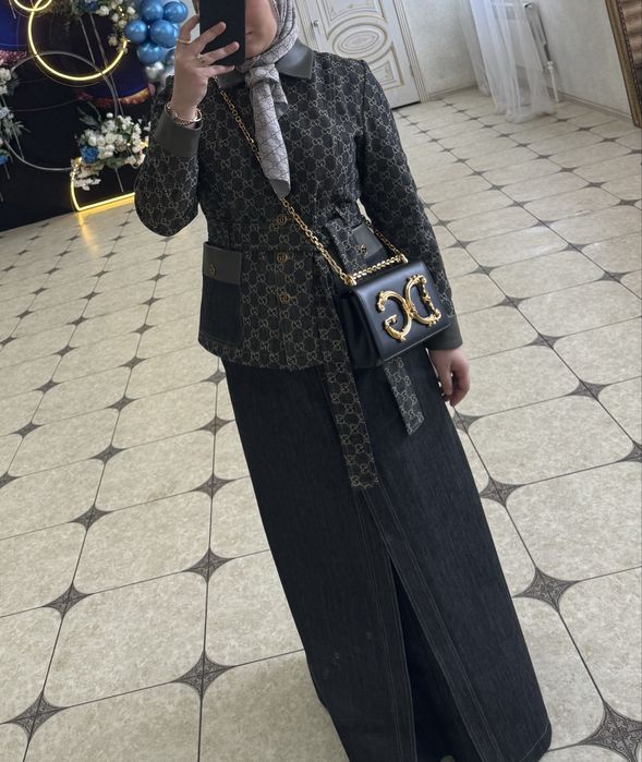 Продам двойку от Gucci