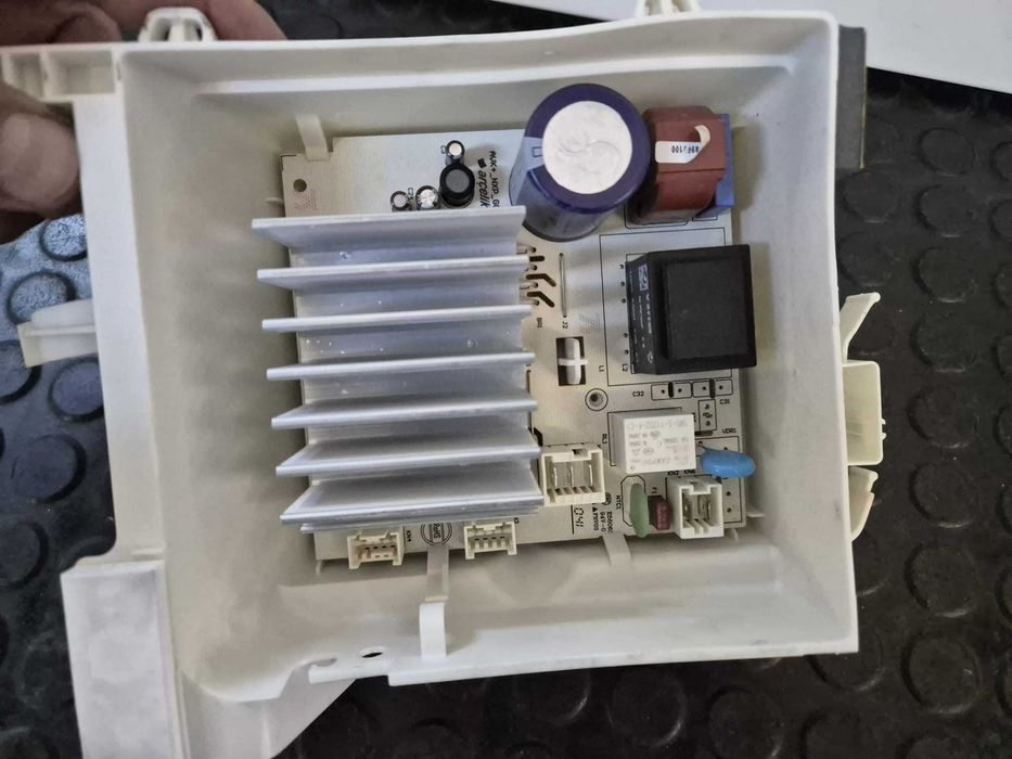 Placa electronica modul Inverter masina de spalat Beko Arctic 1924101000 PN /R23
