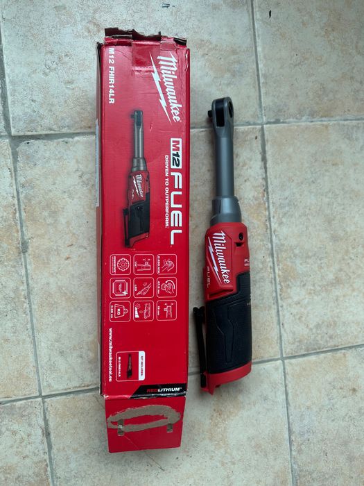 Тресчотка удължена 1/4” HIGH SPEED Milwaukee FHIR14LR