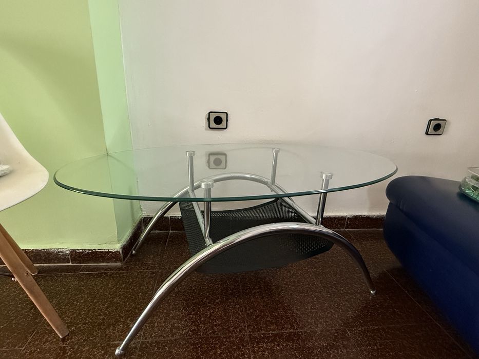 Холна маса - ниска