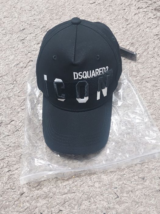 Sapca Dsquared2 ICON noua