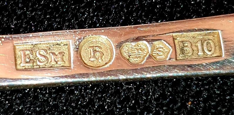 Lingurite din argint masiv aurite