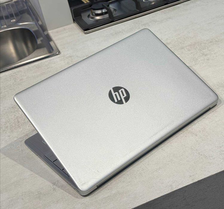 HP Laptop i5-1035G1 8/256 15'6 FHD Touch