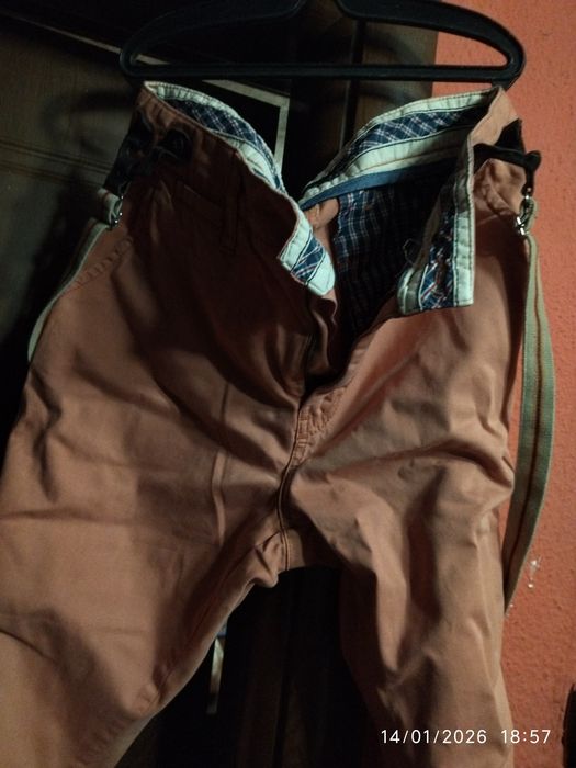 Панталони с тиранти