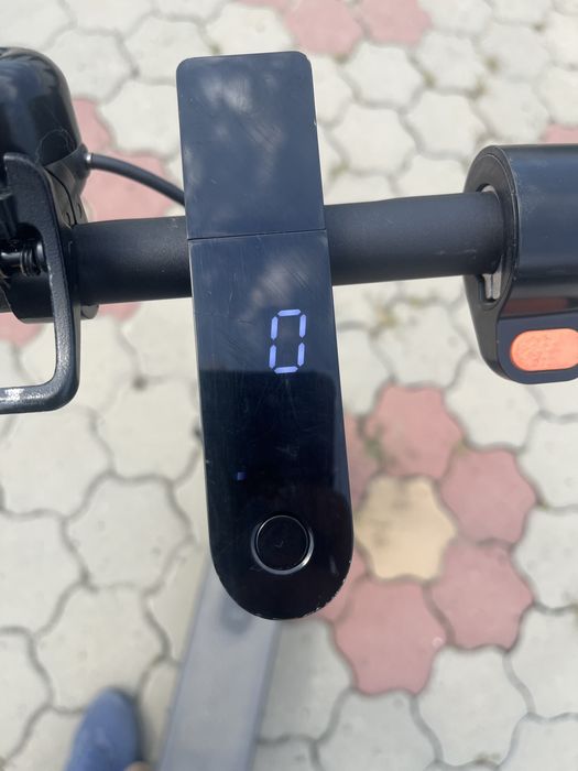 Trotineta Mi Scooter S1 2024 + incarcator