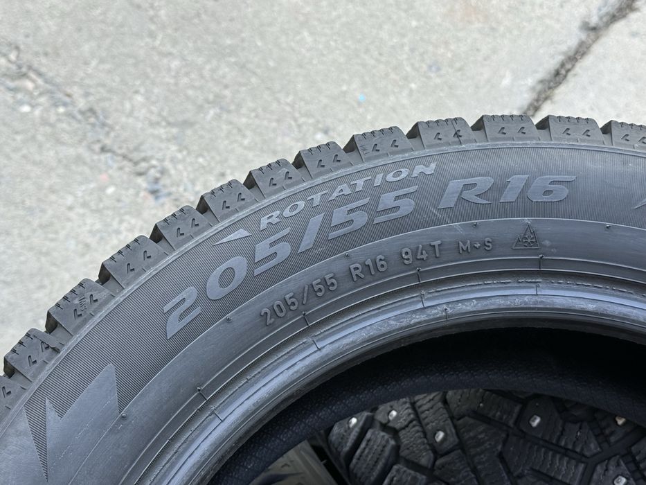 205|55 R16. Pirelli Ice Zero.