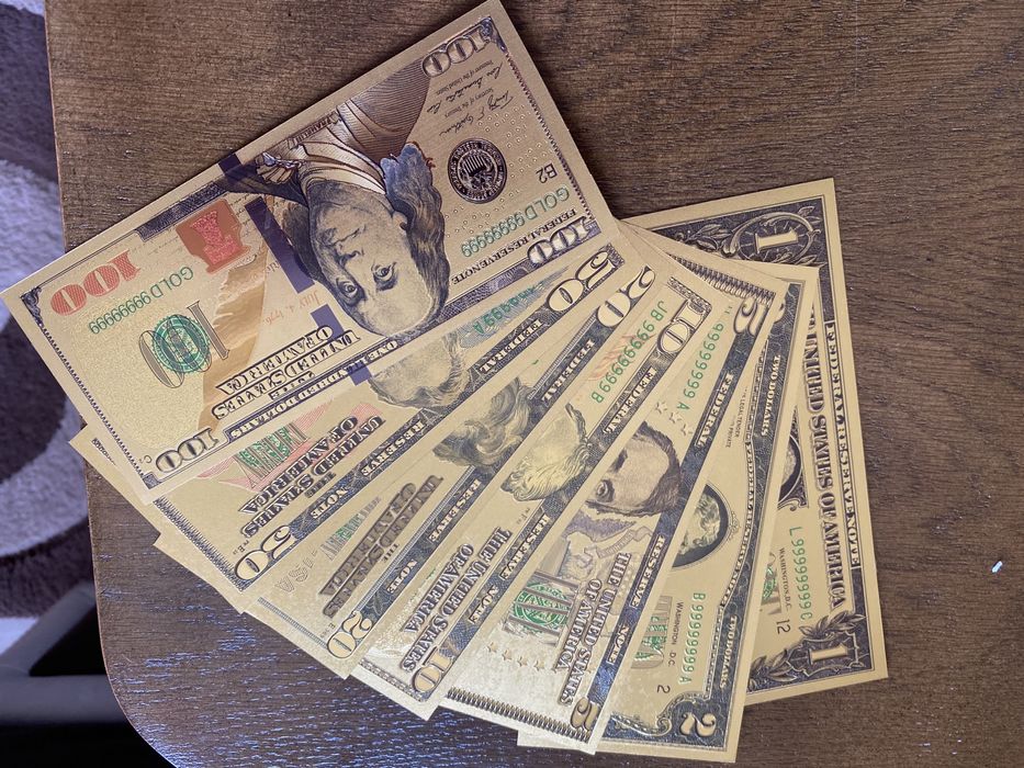 US позлатени долари