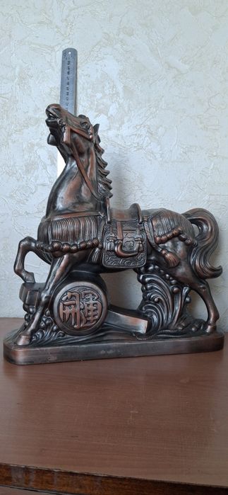 Интерьерные статуэтки Коней.