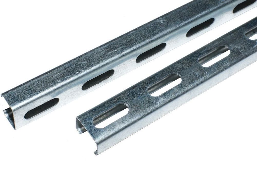 Перфорированный швеллер ШП, Траверс