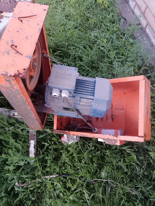 Продам бетономешалку