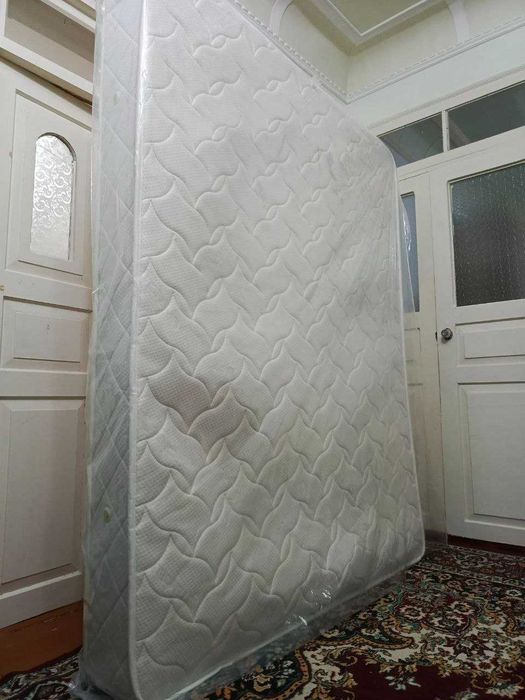 Матрас для кровати