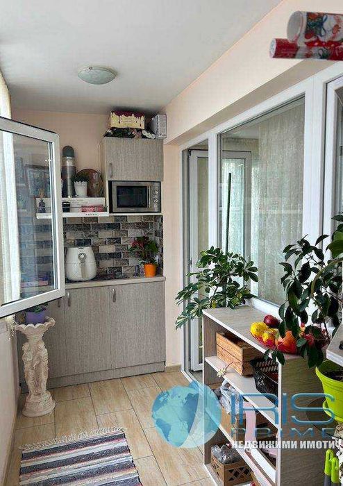 Продава се Тристаен апартамент в Шумен, Боян Българанов 1 - 77 кв.м за 1252 €/кв.м - Снимка #3