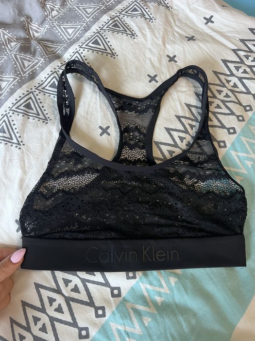 Бюстие на Calvin Klein