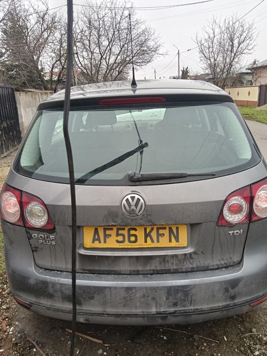 Vând wv Touran și wv golf plus