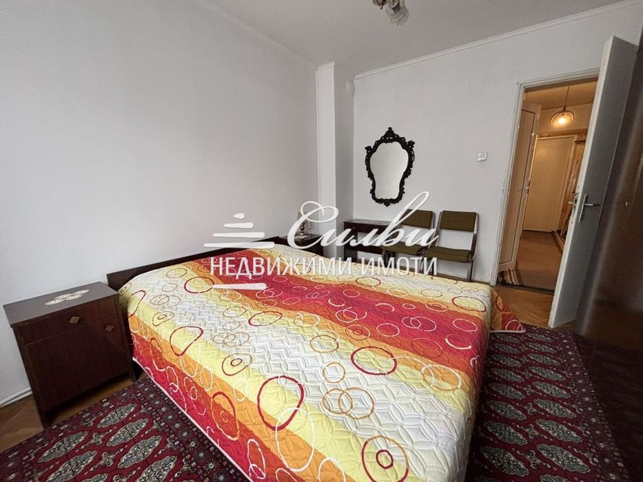 Продава се Четиристаен апартамент в Шумен, Болницата - 100 кв.м за 842 €/кв.м - Снимка #2