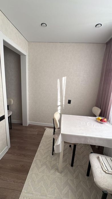 Продается 1 комн.кв Кунаева 63