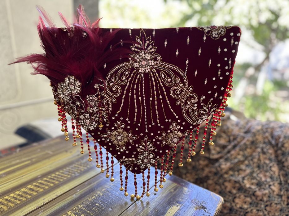 Қалпоқ и дастрўмол