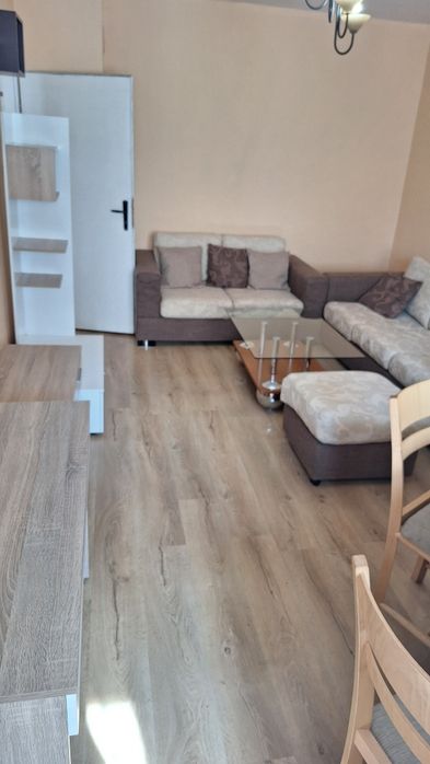 Дава се под наем Едностаен апартамент в София, Ботунец - 51 кв.м за 306 € - Снимка #1