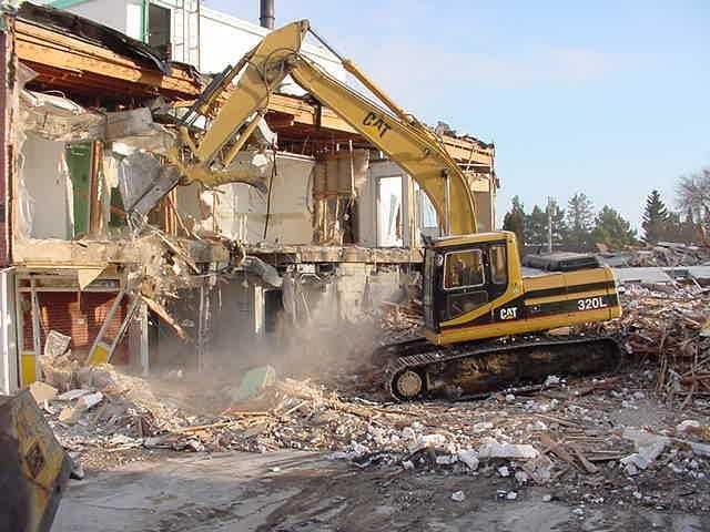 Събаряне на сгради