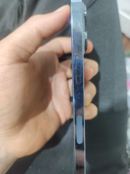 Iphone 13 pro 78% акб