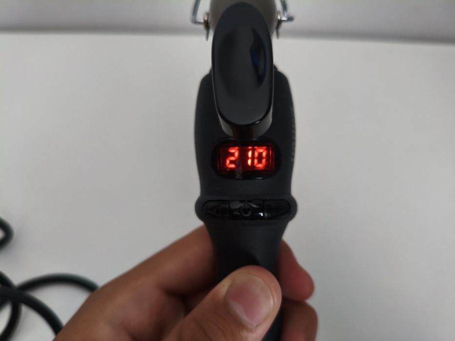 Продам плойку для волос Braun