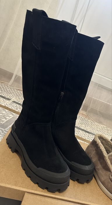 Продам зимние запоги !