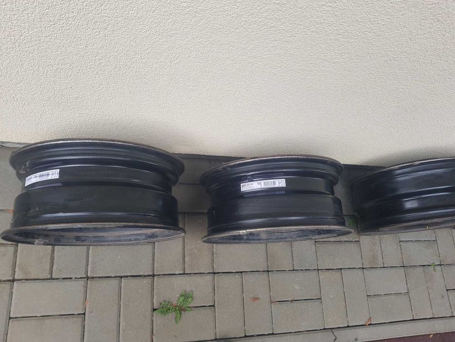 Set 4 jante roti otel 16 VW Golf 7 + capace