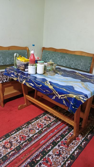 Мебел кухня уголок