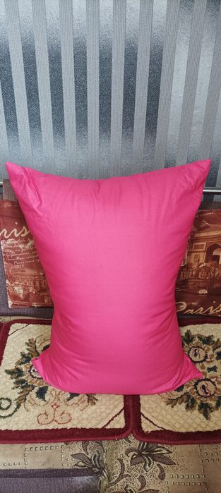 Подушка пухоперовая.