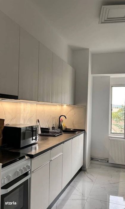 Apartament de inchiriat 2 camere ,50 , mp zona centrala Bd.21 Decembr — fotografia 3
