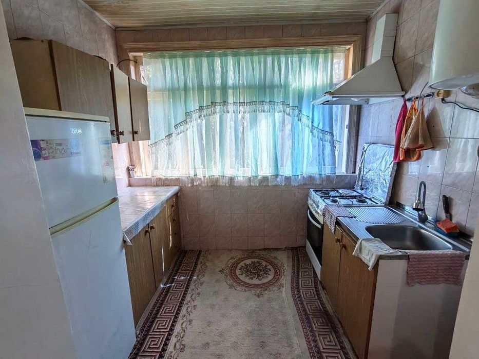 Сдаётся квартира в аренду 1 комнатный 3 этаж с обстановки.